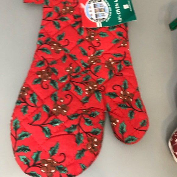 Vintage NOS 4 pc Christmas kitchen bake oven mitten gloves bundle - Picture 6 of 11